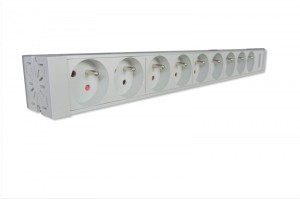 Digitus Listwa zasilająca PDU 19" RACK 9xTyp E, 1.8m 1xSchuko, 16A, aluminiowa